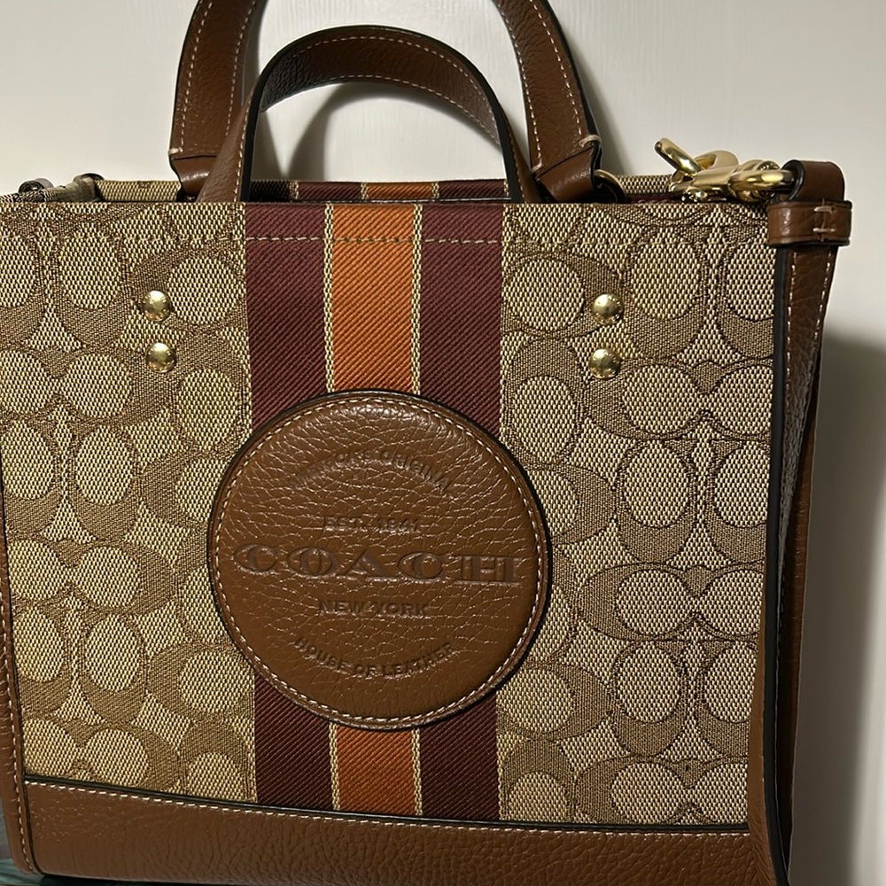 Coach small Dempsey tote